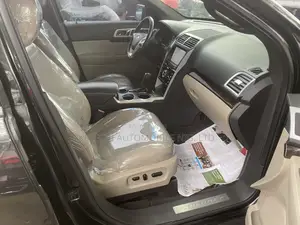Ford Explorer Limited 4dr 4x4 (3.5L 6cyl 6A) 2013 Black