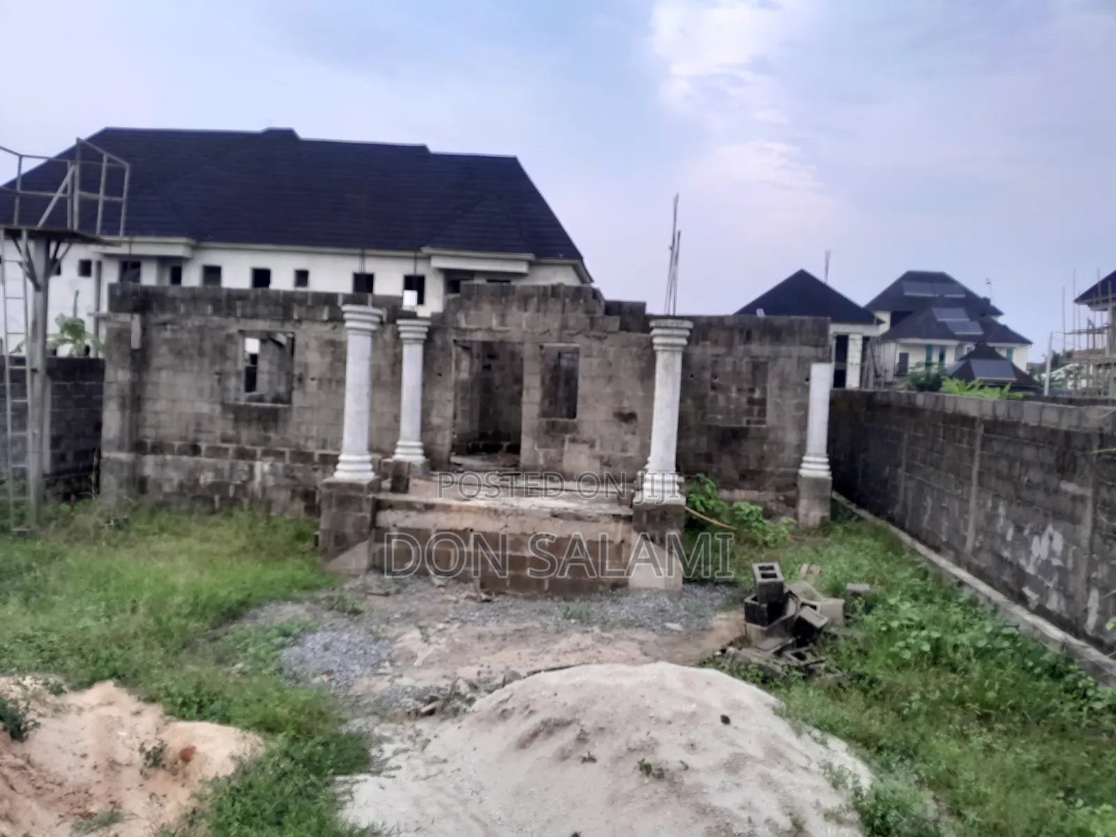 4bdrm Bungalow in New Road Ada George, Port-Harcourt for sale
