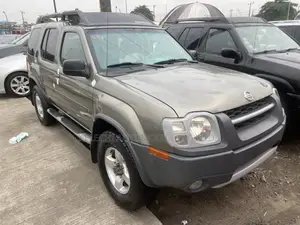 Nissan Xterra Automatic 2004 Gray
