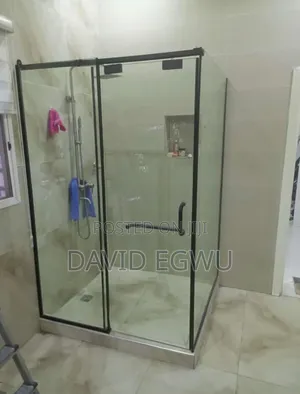 Bathing Glass Cubicles