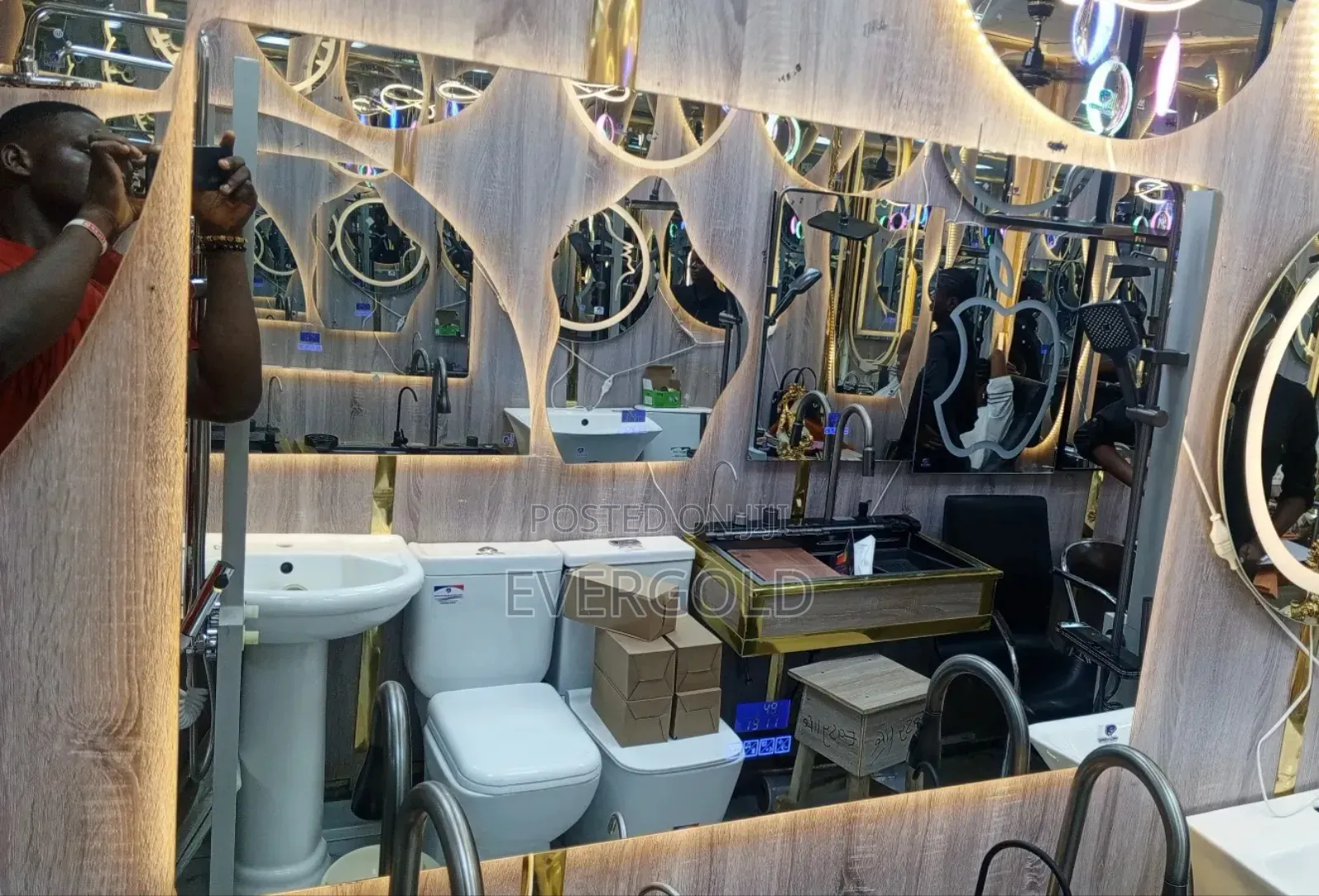Led Mirror With Bluetooth And Three Different Color Light