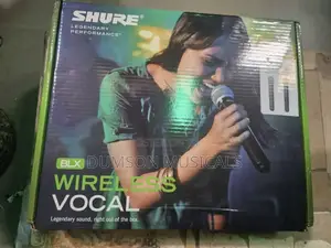 Shure BLX Wireless Microphone System Uhf