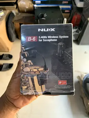Nux B-6 Wireless Saxophone Microphone