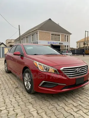 Hyundai Sonata Sport Sedan FWD (2.4L 4cyl 6A) 2017 Red