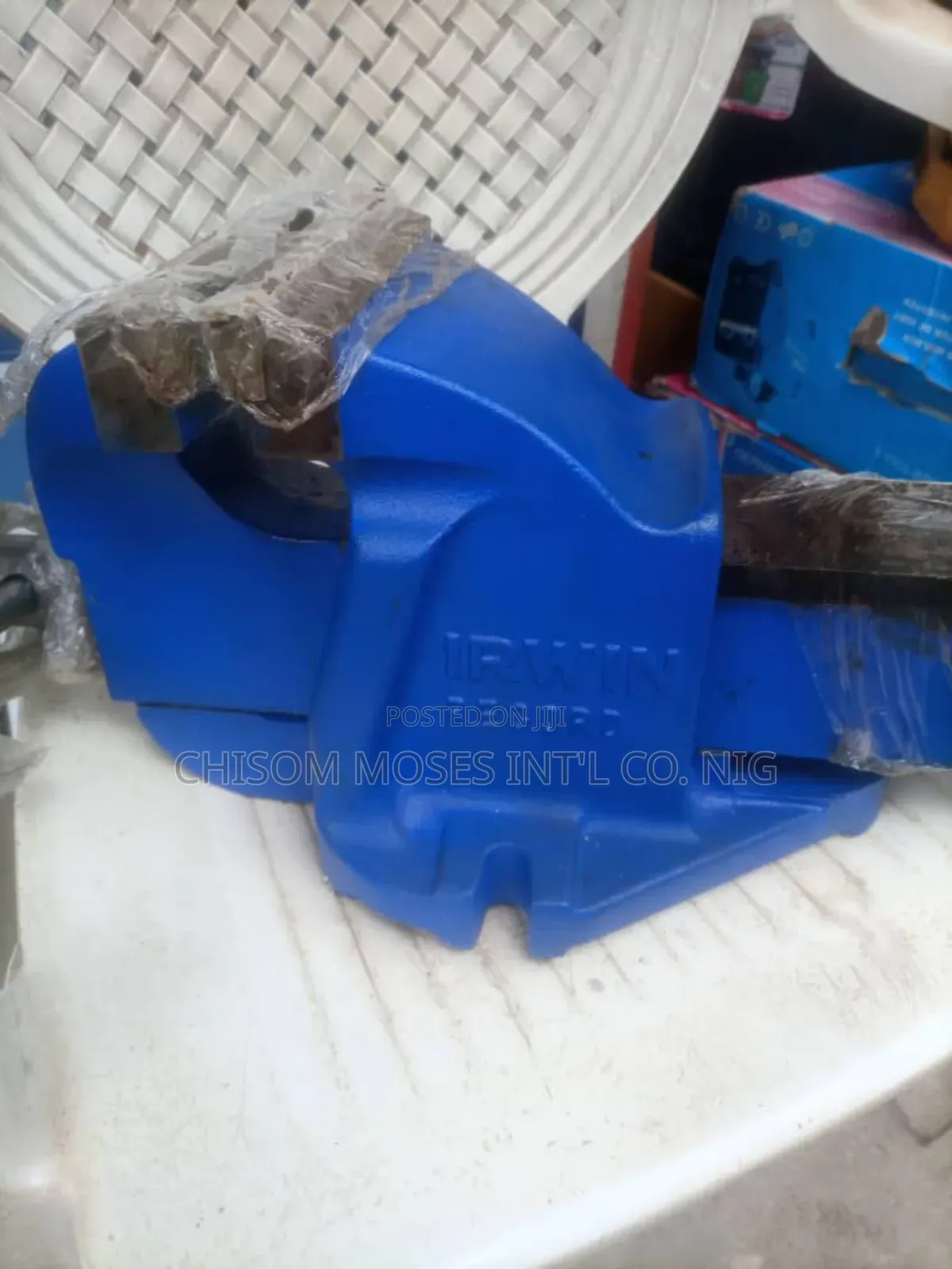 8" Irwin Record Bench Vice