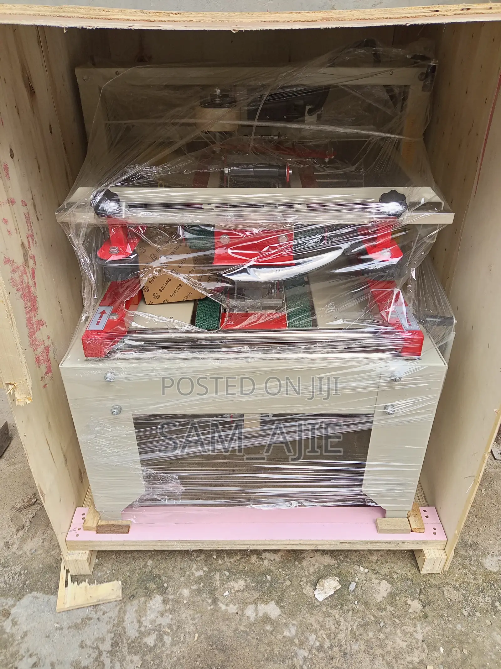 Automatic Cartoon Sealing Machine