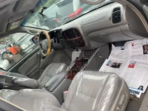 Toyota Sequoia 2007 Silver