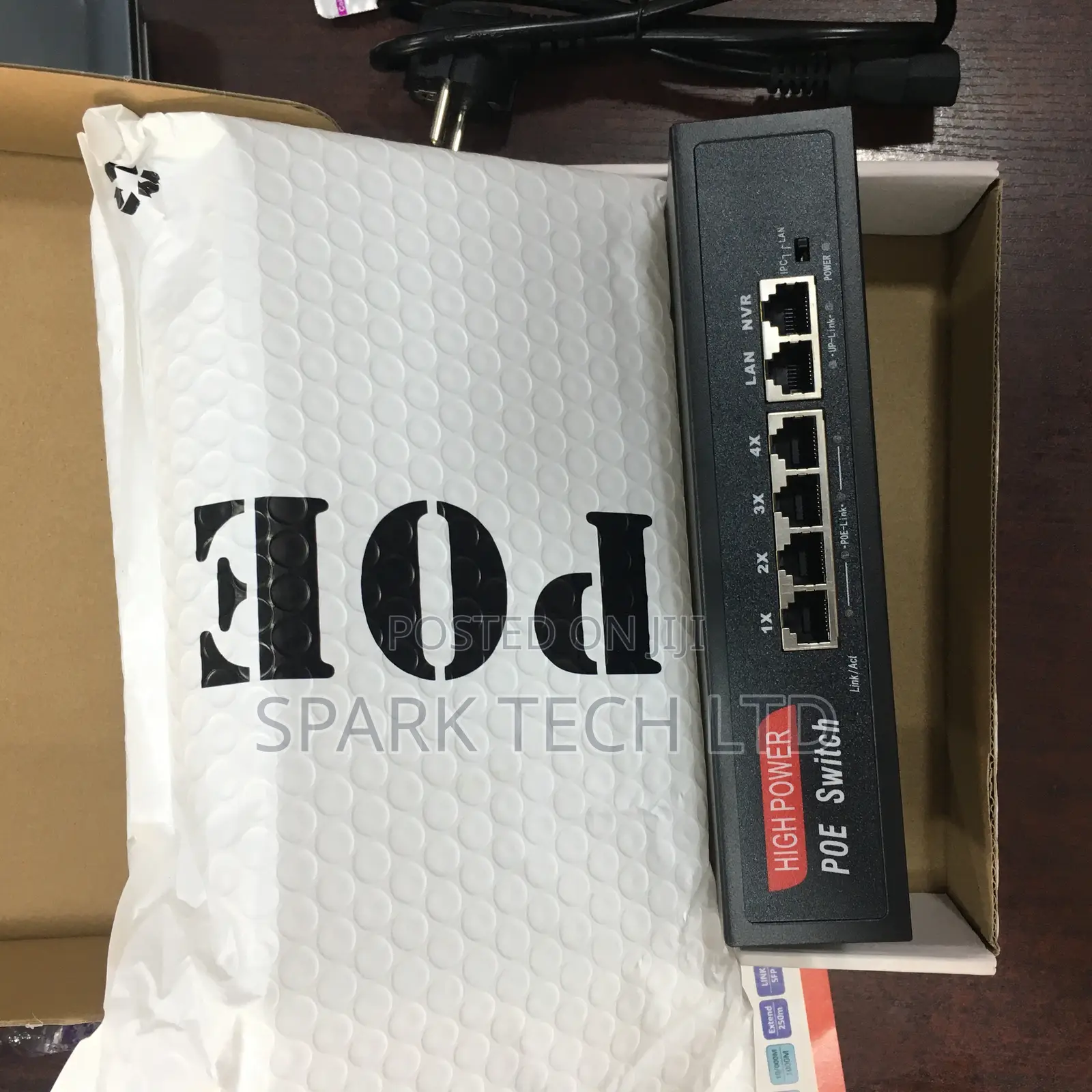 4 Port 10/100/1000 Poe Switch