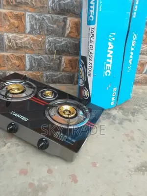 Brand New Auto Ignition Gas Cooker With 3 Burners
