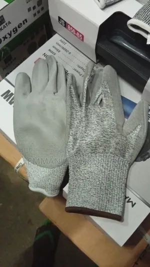 Anti Cut Hand Gloves