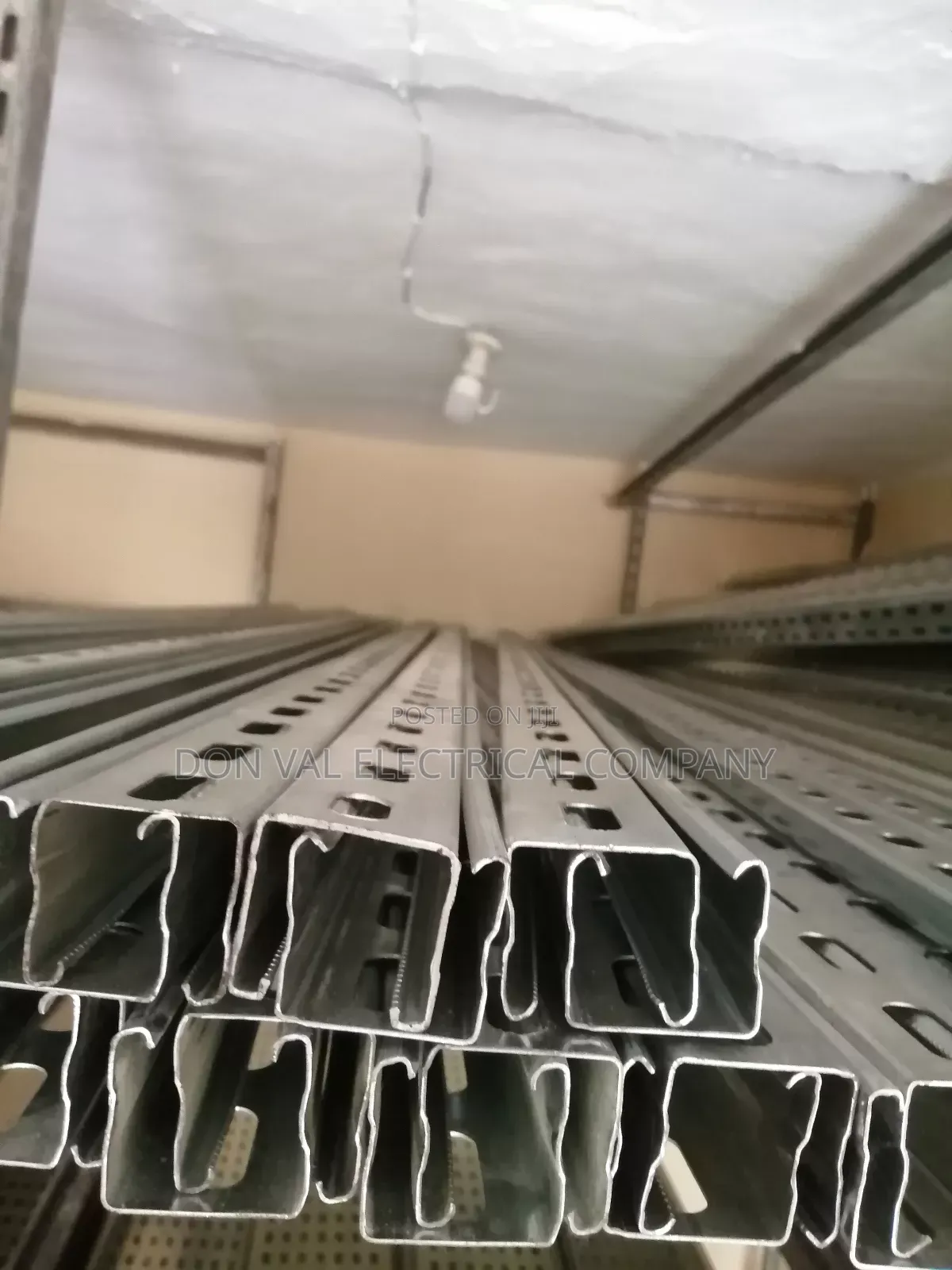 Galvanized Unitrus