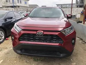 Toyota RAV4 2020 Red