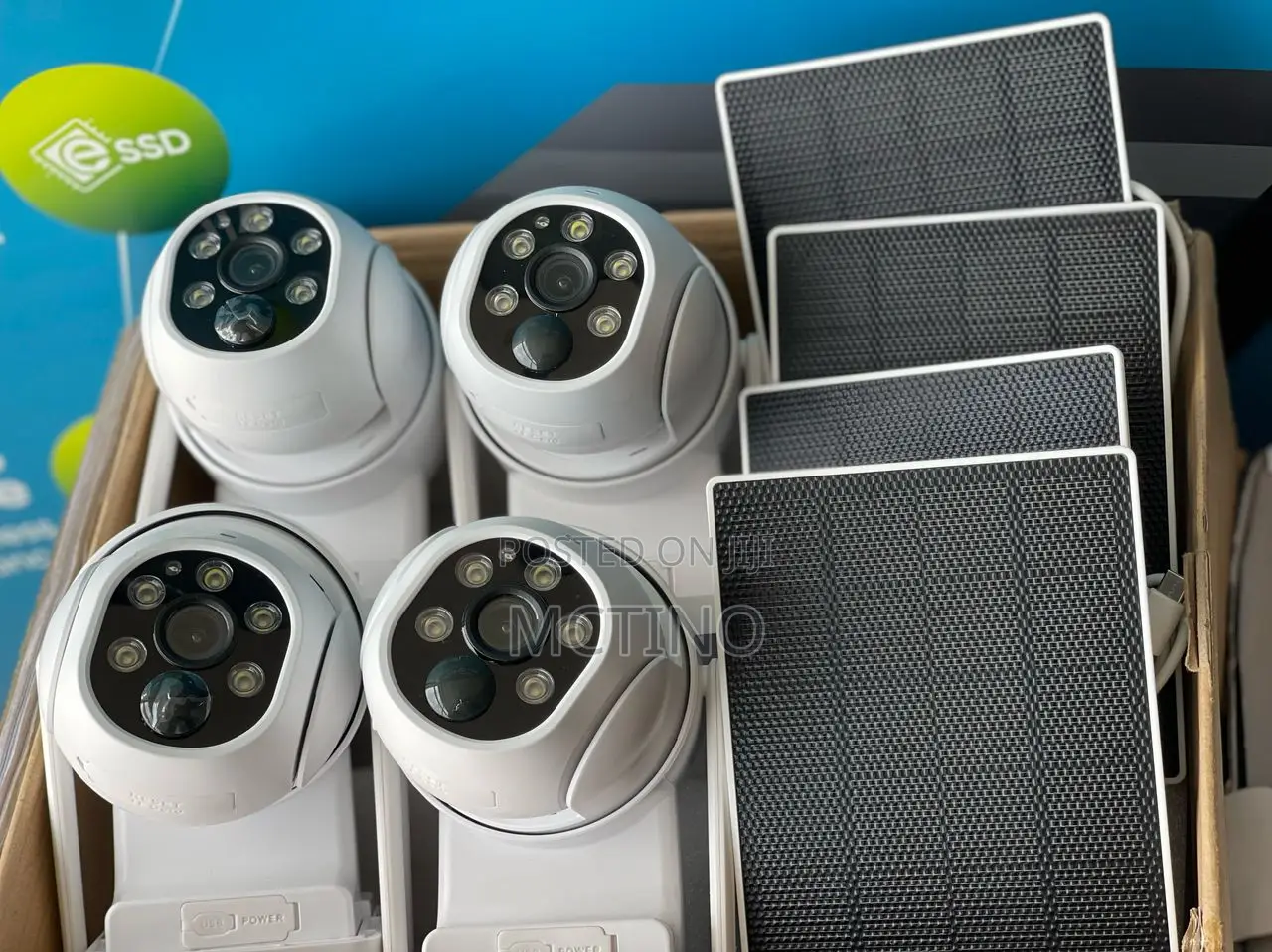 4ch Solar Powered Camera