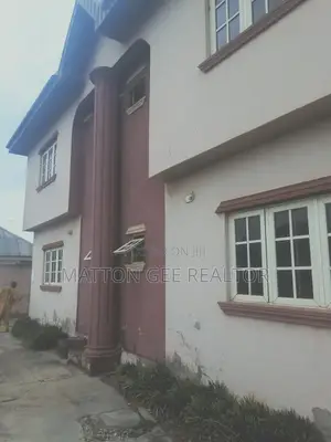Furnished 3bdrm Block of Flats in Ogunlewe Estate, Igbogbo for sale