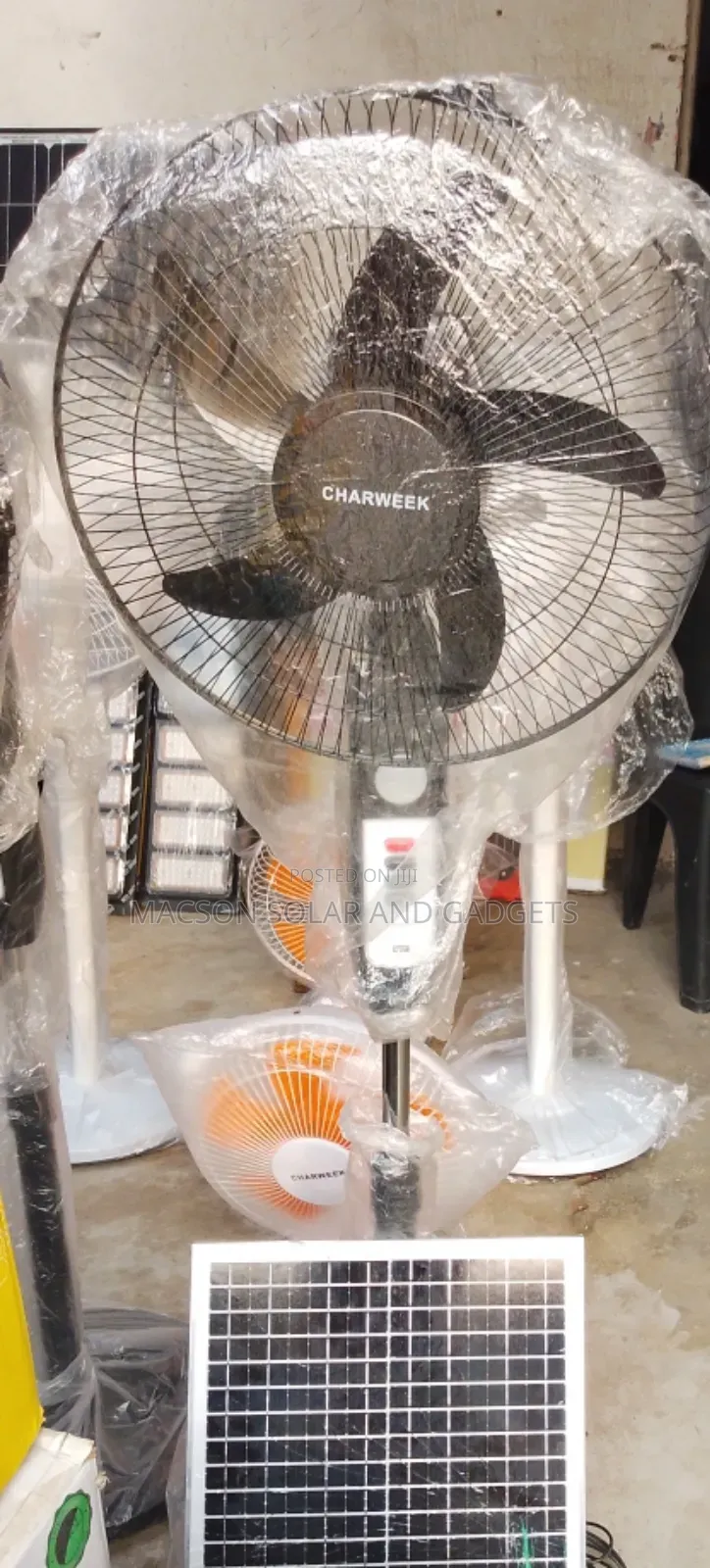 Charweek Fan