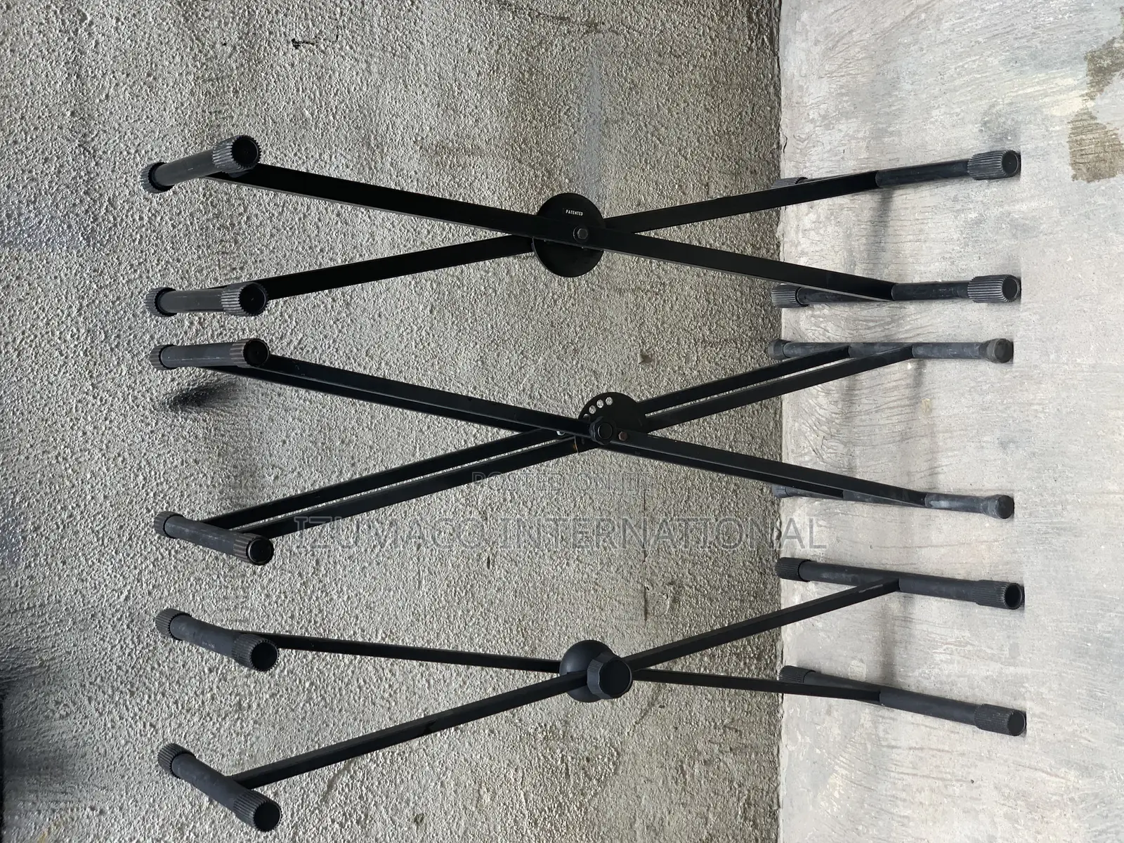 Direct Tokunbo Keyboard Stand