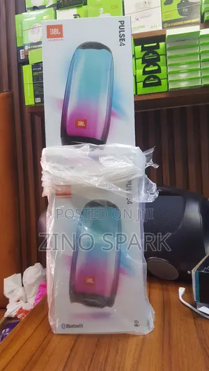 Photo - JBL Pulse 4