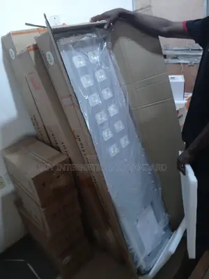 Energy Efficient Led Solar Light 80watts