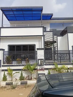 4bdrm Duplex in Sabon Lugbe for sale