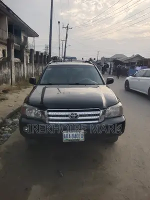 Photo - Toyota Highlander 2004 Black