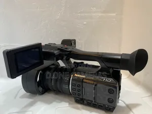 Panasonic Hc-Pv100 Full Hd Video Camera