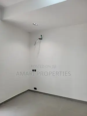 3bdrm Maisonette in Ikoyi for rent