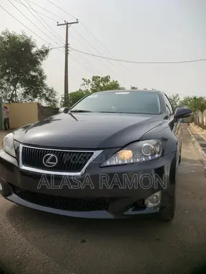 Photo - Lexus IS 250 2009 Gray