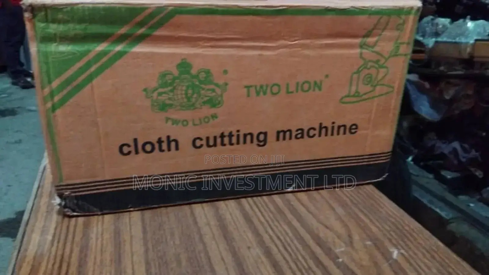 Cloth Cutting Machine