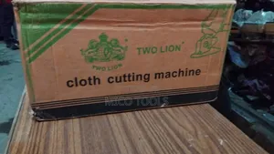 Cloth Cutting Machine