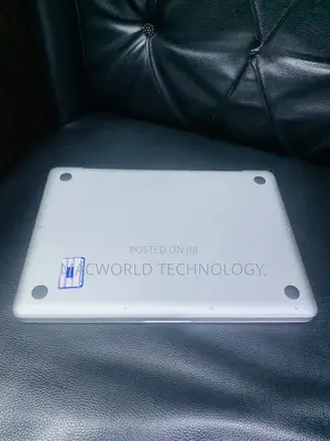 Laptop Apple MacBook Pro 2012 8GB Intel Core I5 HDD 500GB