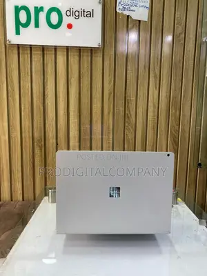 Laptop Microsoft Surface Book 3 16GB Intel Core i7 SSD 256GB