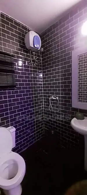 Furnished 1bdrm Apartment in Laropa, Gwarinpa for rent