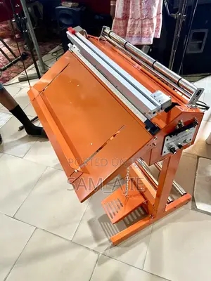 Sealing Machine With Cutter,Pedal Sealing and Cutting Machin