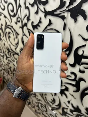 Samsung Galaxy S20 FE 5G SD865 128 GB White