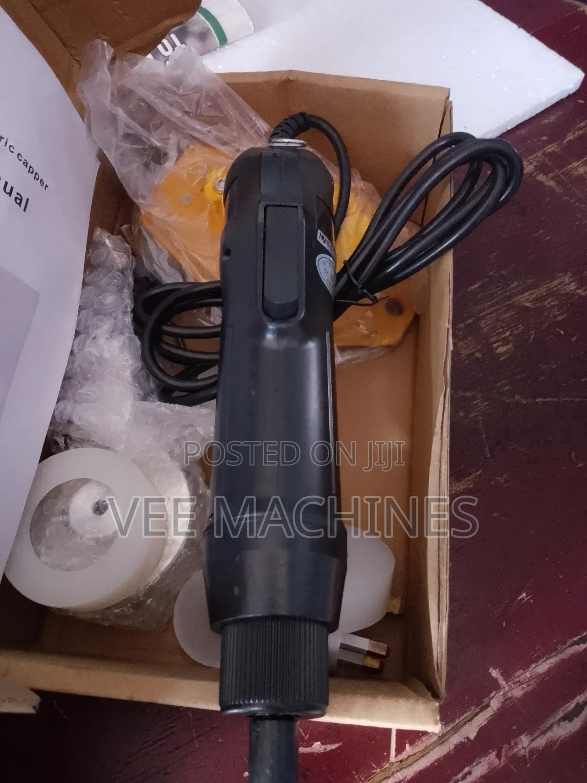 Manual Bottle Caping Machine