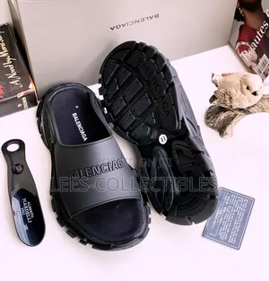 Best Graded Balenciaga Slippers
