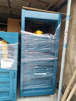 Bailing Machine