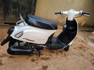 Photo - Kymco 2018 White