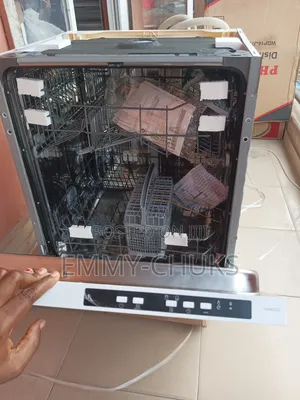 Modern Dishwasher Machine Phima