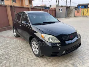 Photo - Toyota Matrix 2004 Blue