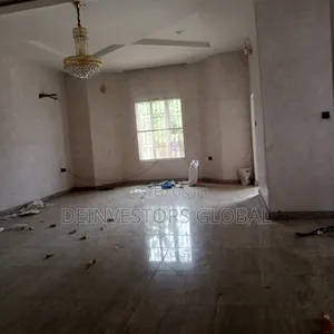 6bdrm Duplex in Apapa Gra for rent