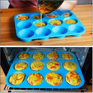 12pcs Holes Reusable Silicone Non-Stick Baking Cupcake