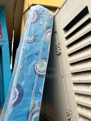4 by 6 by 8 Mouka Foam Comfy Mattress in Abeokuta
