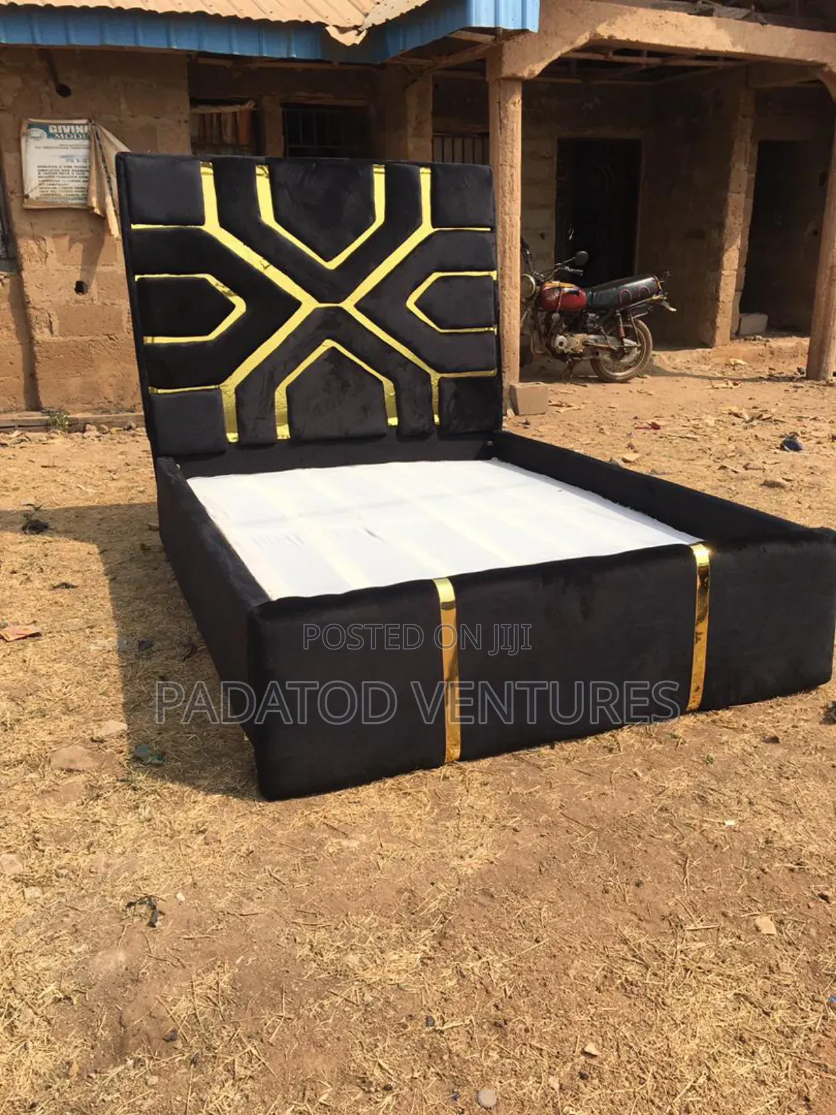 Bed Frame 41⁄2ft by 6ft