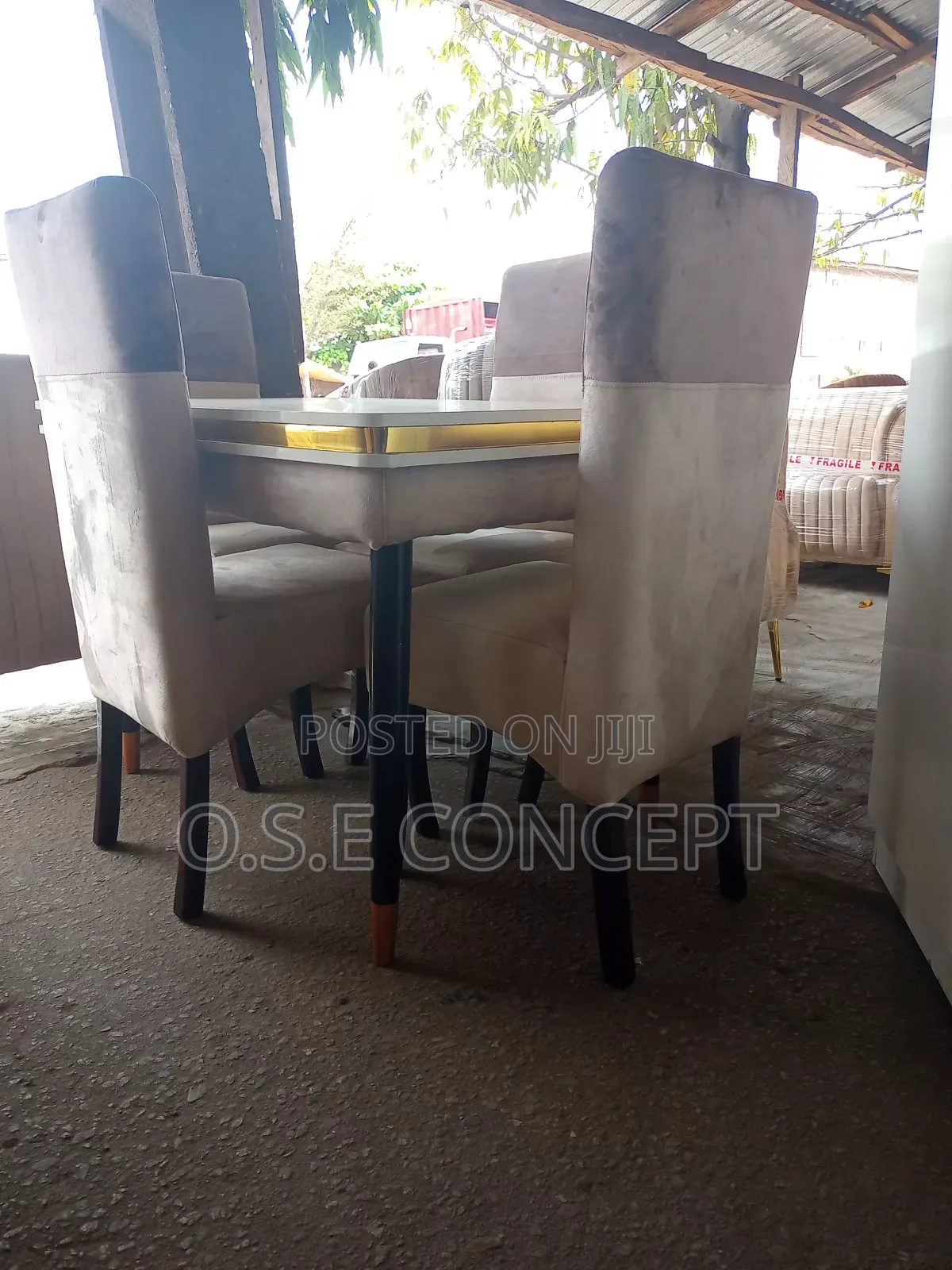 Brown Dinning Four Seater