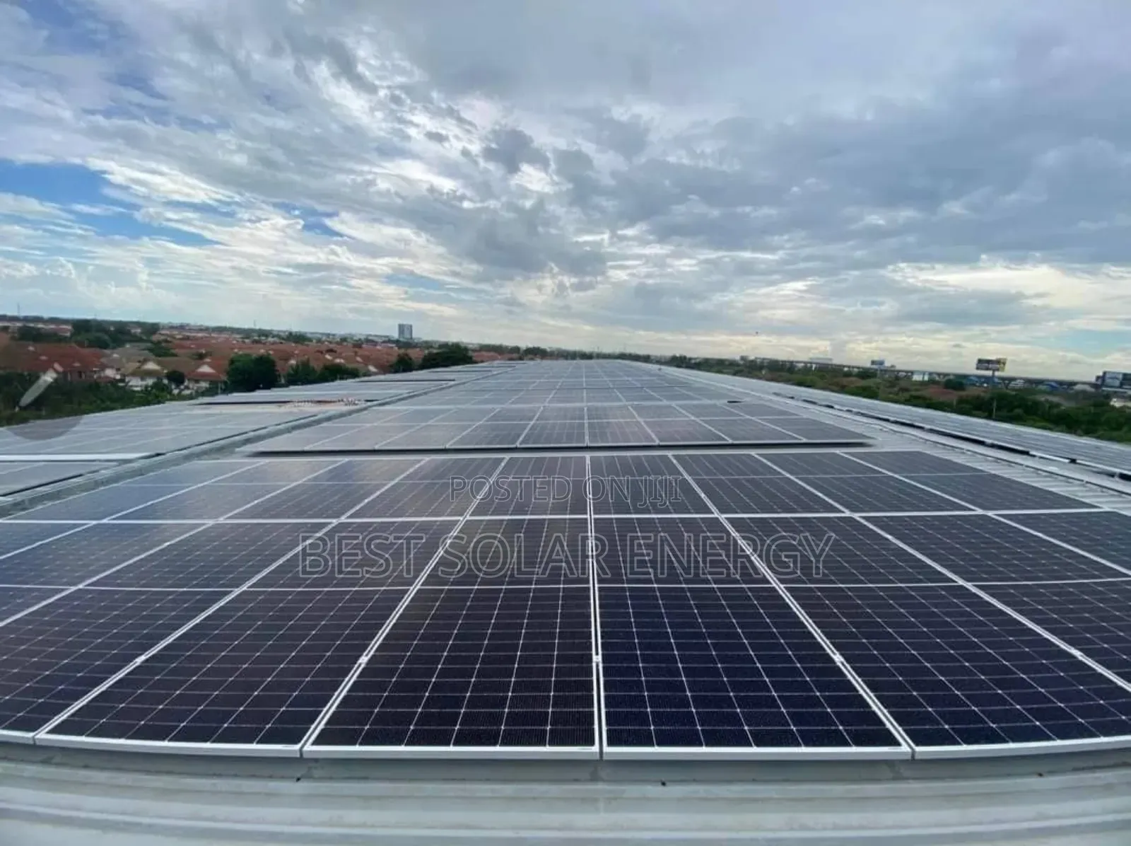 144cell Jinko 550w Panel