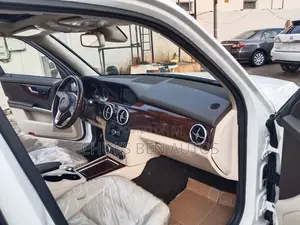 Mercedes-Benz GLK-Class 2015 White