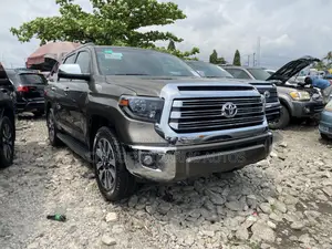 Toyota Sequoia 2013 Burgundy