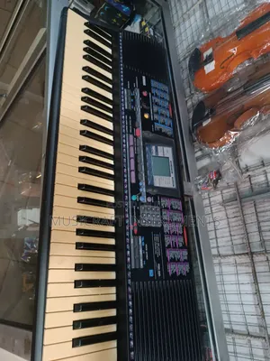 Yamaha PSR 220