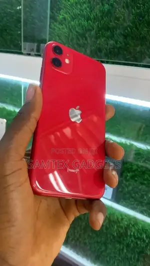 Apple iPhone 11 64 GB Red